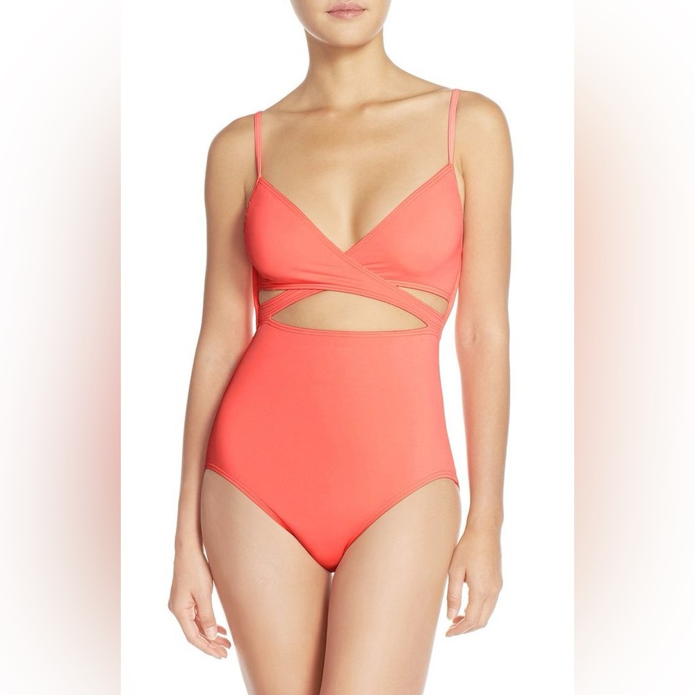Vince Camuto Women's Standard Wrap One Piece Swimsuit